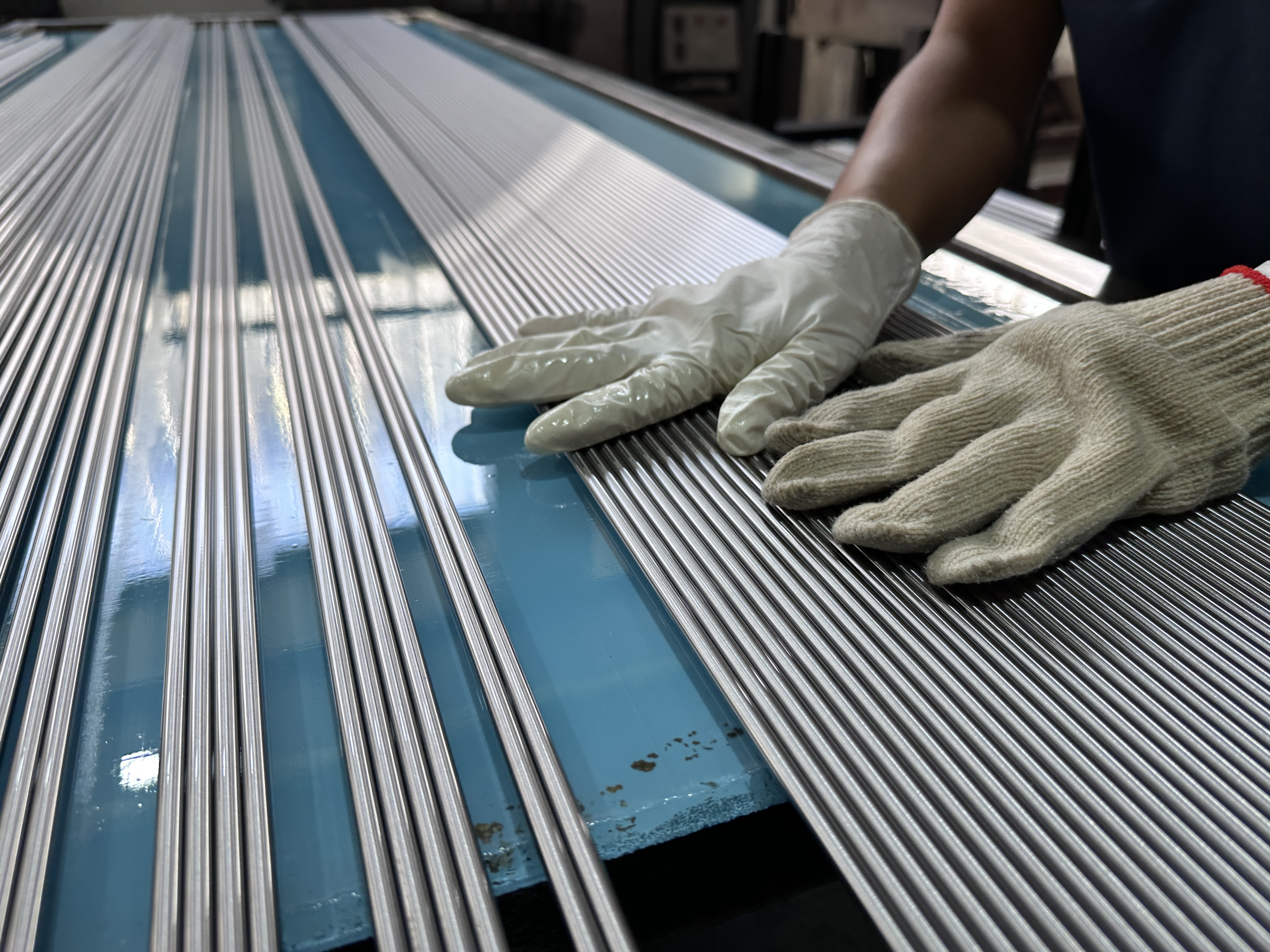 304不銹鋼棒選購(gòu)必讀：從材質(zhì)到規(guī)格的全面解析