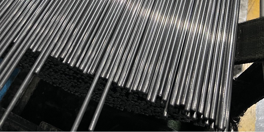 不銹鋼棒 vs. 碳鋼棒：哪種性能更優？